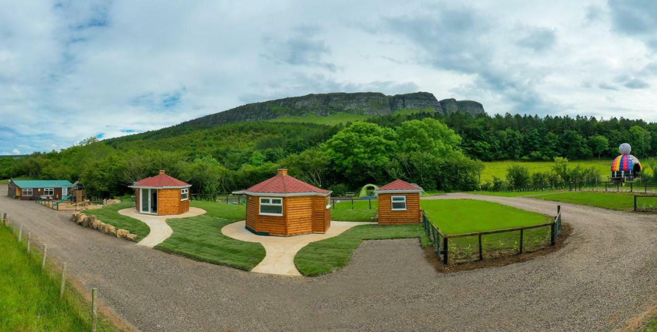 Waterfall Caves Turn-Around-Houses Limavady Exterior foto