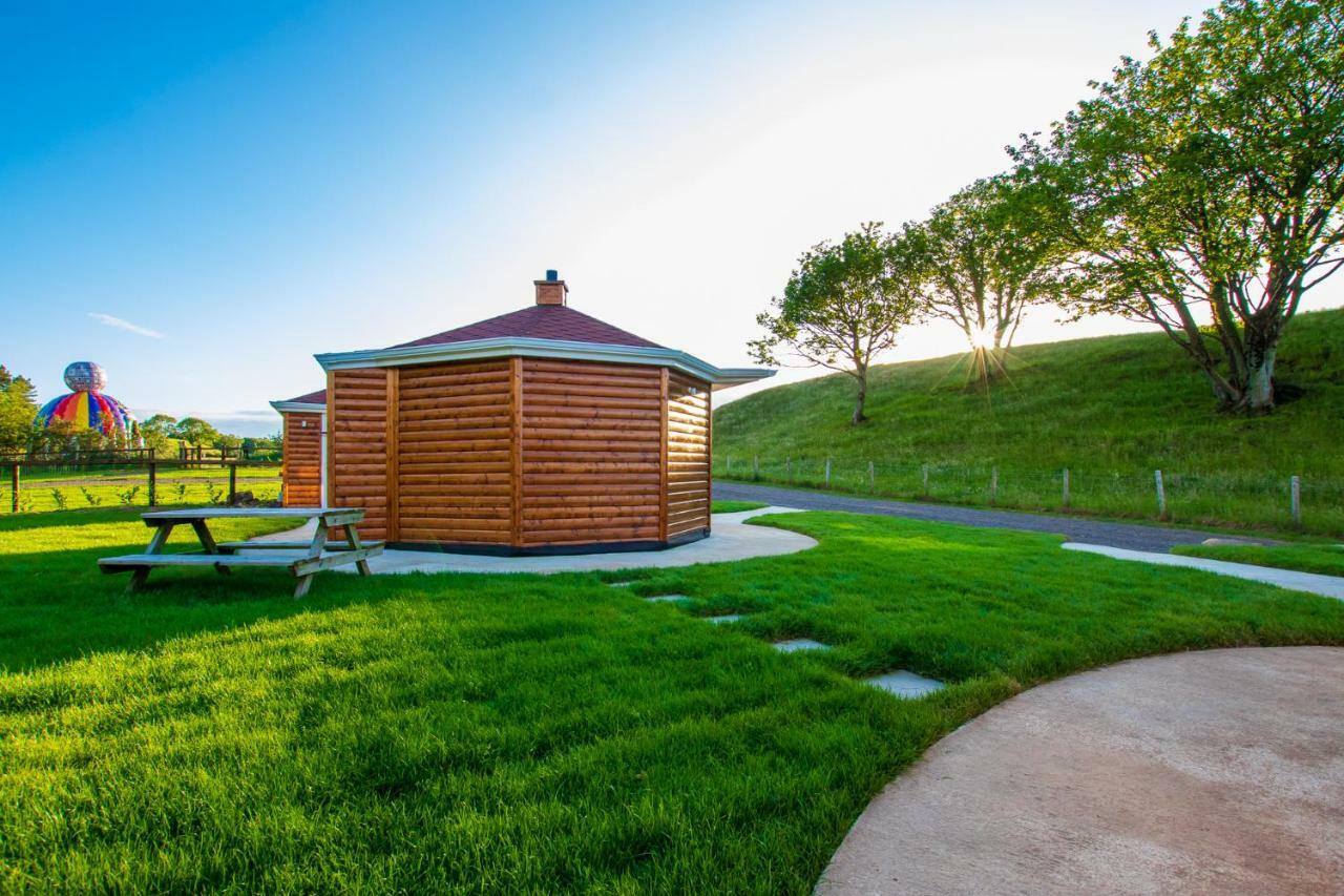 Waterfall Caves Turn-Around-Houses Limavady Exterior foto